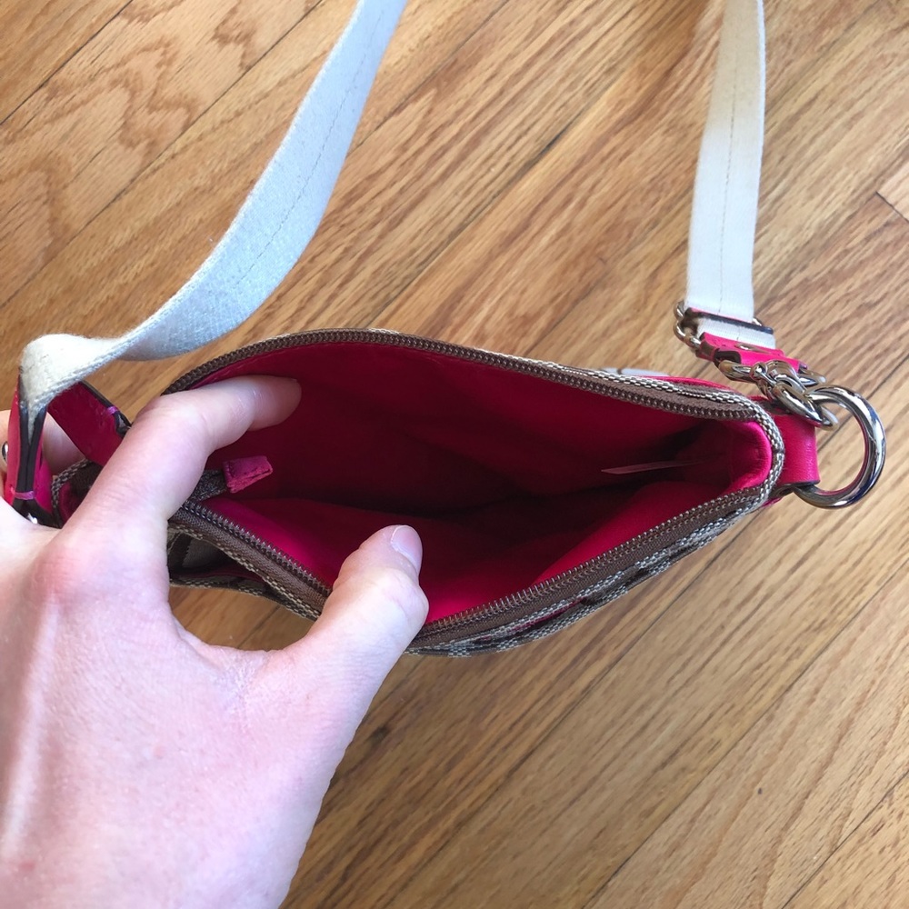 Coach Crossbody - Picture 5 of 8